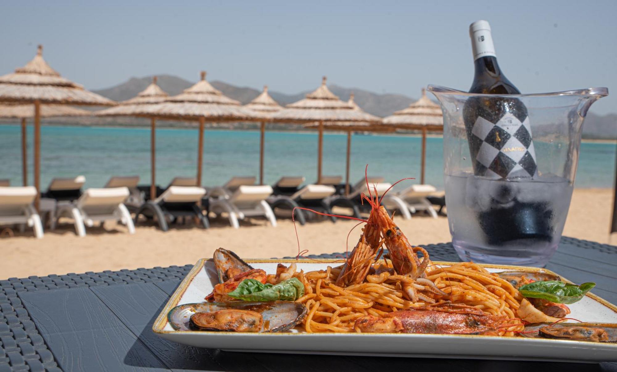 Coralli Rooms & Restaurant 엘라포니소스 외부 사진