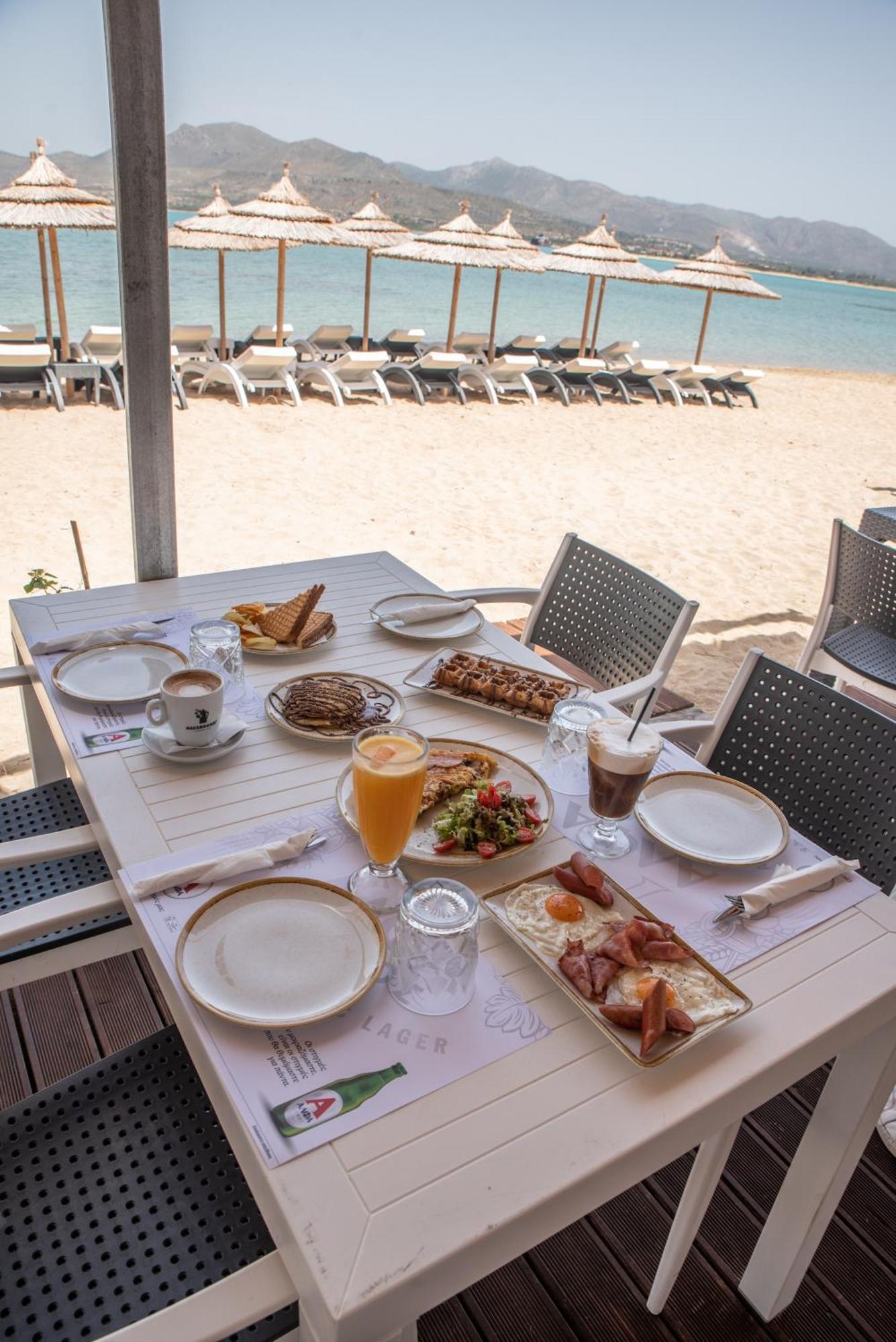 Coralli Rooms & Restaurant 엘라포니소스 외부 사진