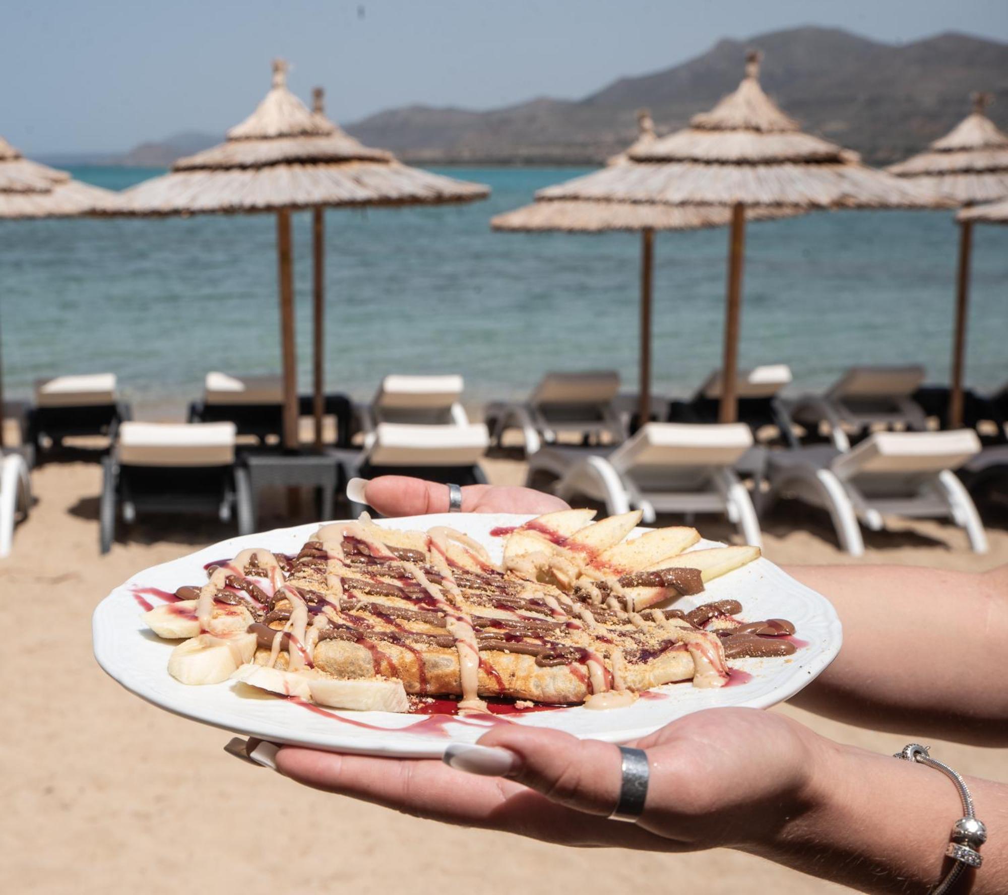Coralli Rooms & Restaurant 엘라포니소스 외부 사진