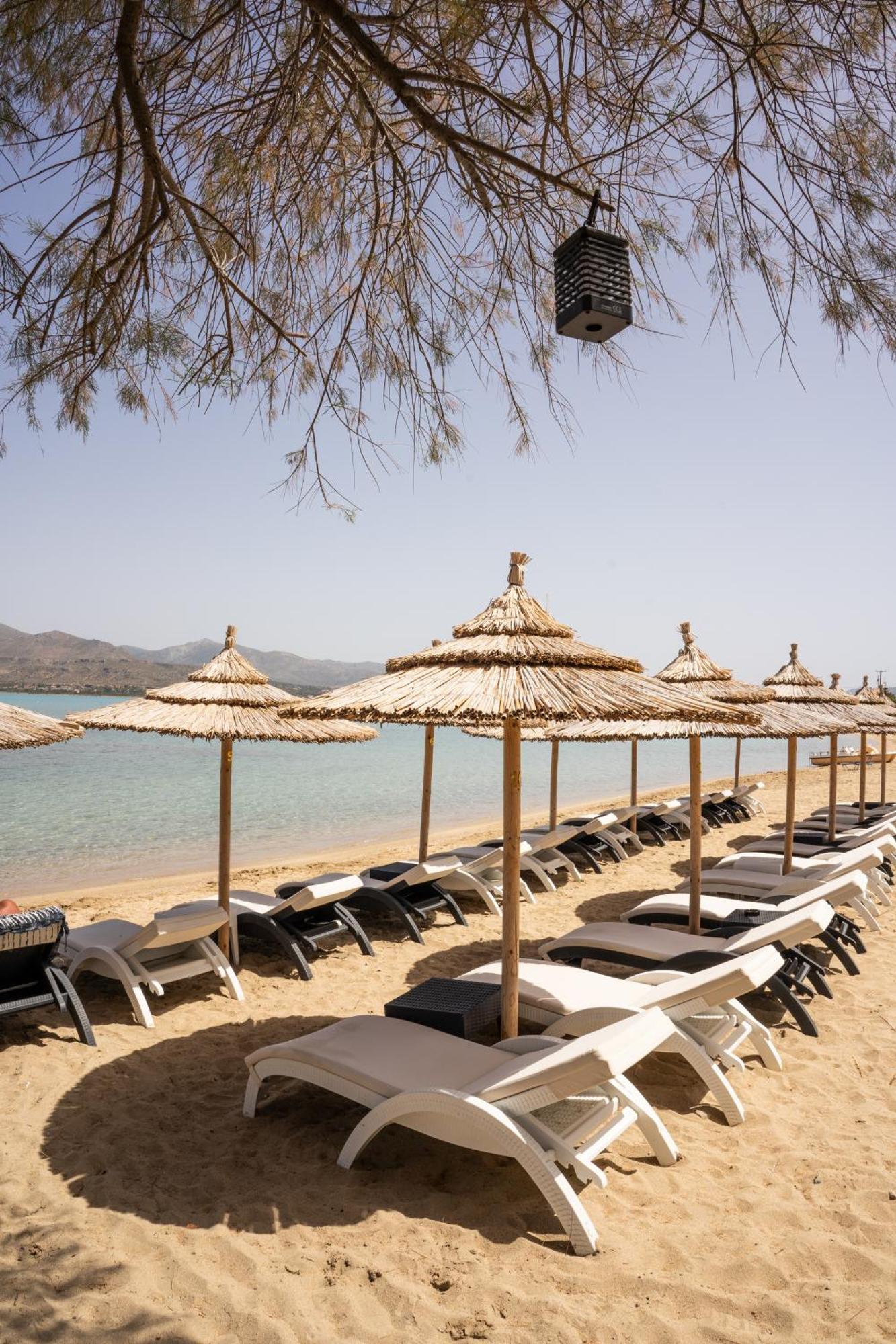 Coralli Rooms & Restaurant 엘라포니소스 외부 사진